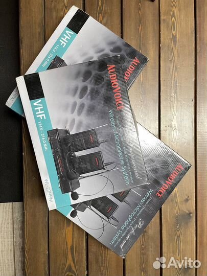 Вокальная радиосистема audiovoice WL-22HPM, 3 шт