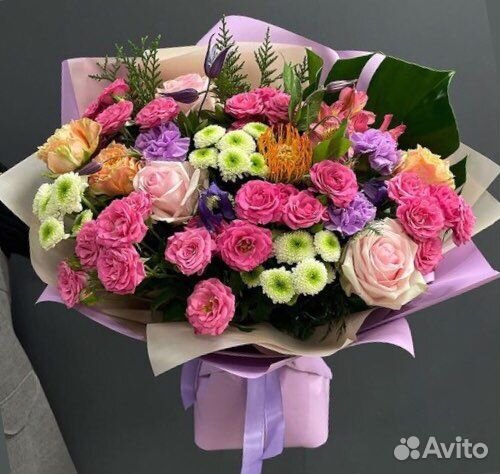 ТребуетсяПродавец цветов в день и в ночь