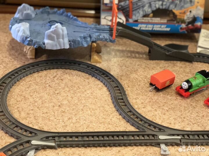 Поезд Thomas & Frends (Fisher Price )