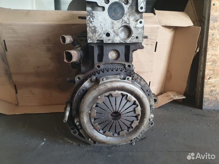 Двиготель рено логан 1,6