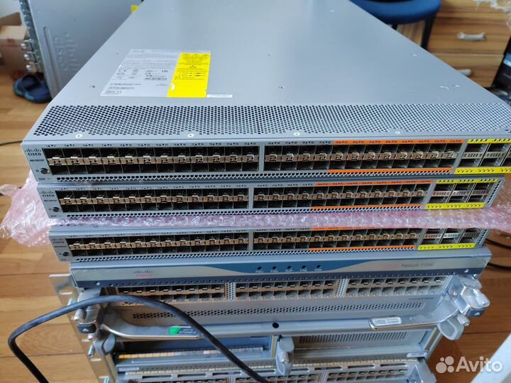 Коммутатор Cisco Nexus N5K-C5672UP