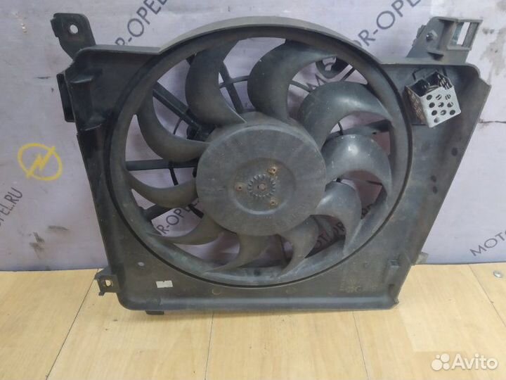 Вентилятор радиатора Opel Astra H Z14XEP 2004-2010