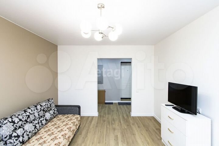 2-к. квартира, 48 м², 2/9 эт.