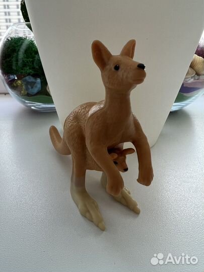 Игрушка kinder maxi natoons