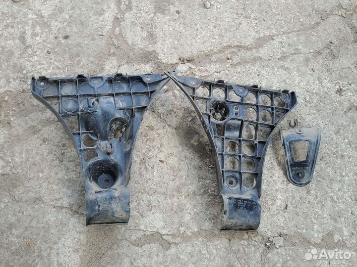 MW 5 (E60) Крепление бампера заднего 2003-10 г