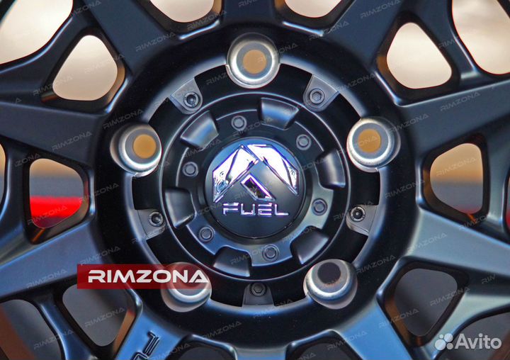 Кованые диски R17 на Toyota Land Cruiser 200