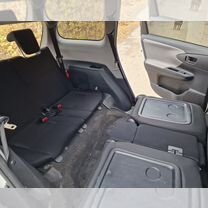 Toyota Wish 1.8 CVT, 2010, 202 000 км, с пробегом, цена 1 319 000 руб.