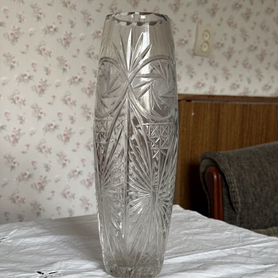 Хрустальная ваза