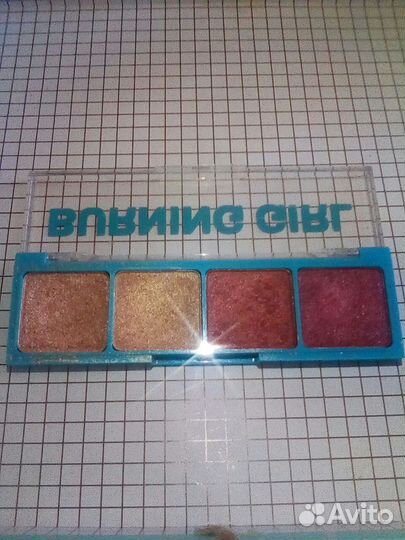 Набор косметики хайлайтер контуринг палетка теней