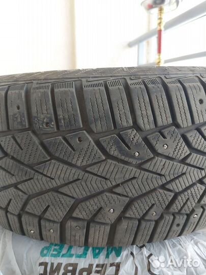 Gislaved NordFrost 100 225/55 R17 101T