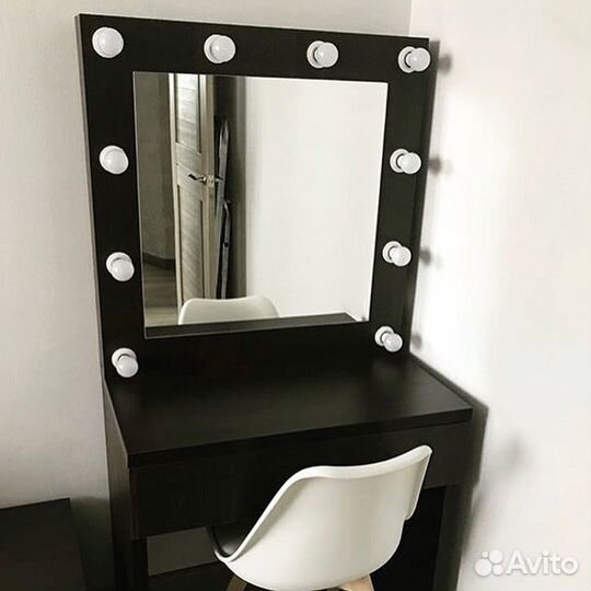 Зеркало с подсветкой