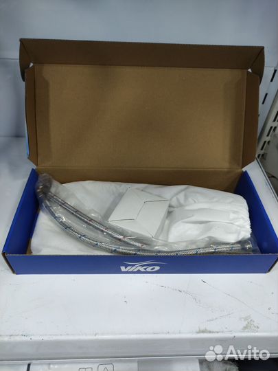 Смеситель для кухни с гибким изливом Viko 4458