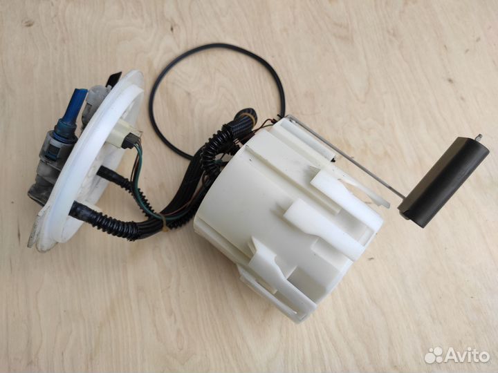 Насос топливный Z20LEH на Opel Astra H OPC VXR