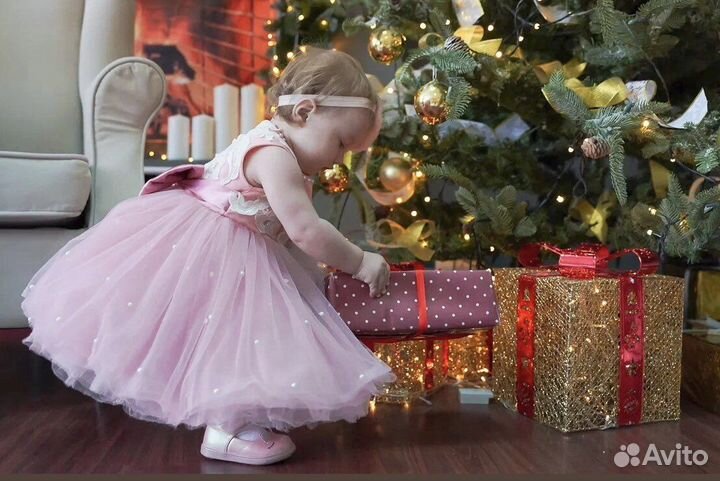 Нарядное платье на годик