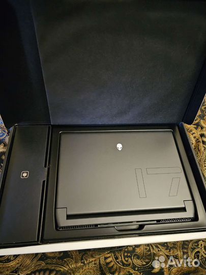 Dell AlienwareR5 17 Ryzen9 6900HX RTX3070Ti 16 1Tb