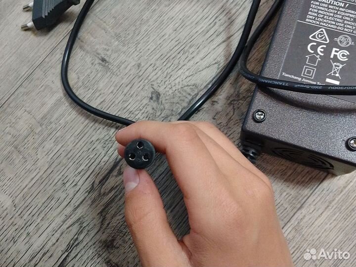 Зарядка для электро самоката