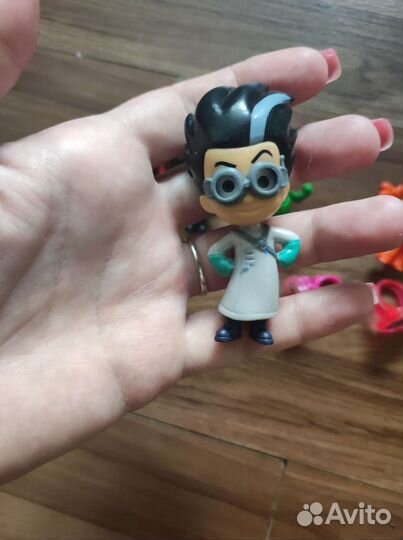 Игрушки герои в масках,леди баг,сказочный патруль