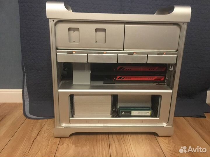 Apple Mac pro 5.1 (2010)