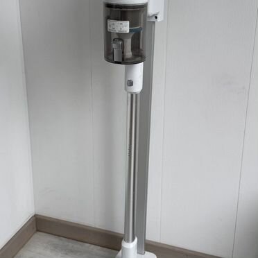 Пылесос вертикальный Haier HVC250