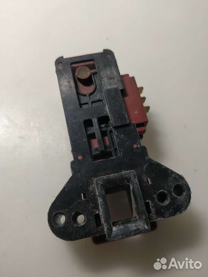 Блокировка люка стиральной машины Beko