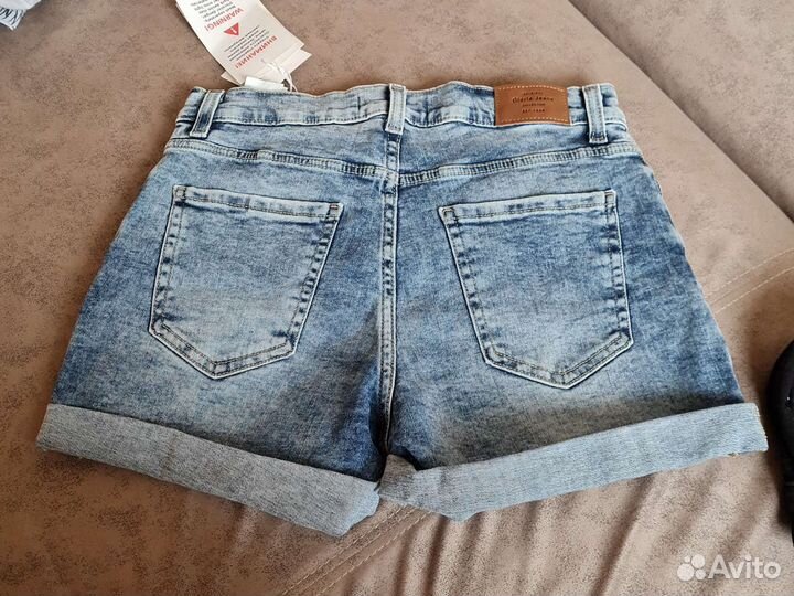 Джинсовые шорты