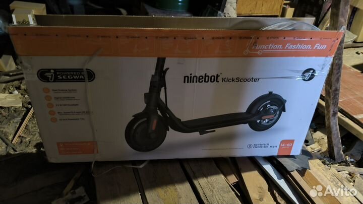 Электросамокат ninebot kickscooter