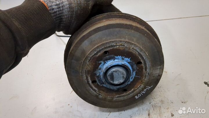 Ступица (кулак, цапфа) правая задняя Peugeot 208