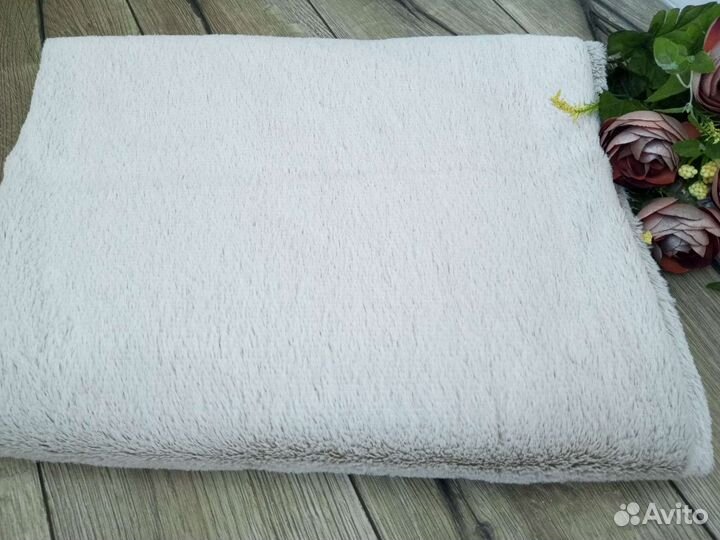 Искусственный мех ткань, отрез 1,6 м. 2 м