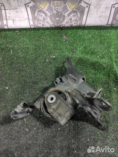 Подушка двигателя передняя левая Toyota Corolla