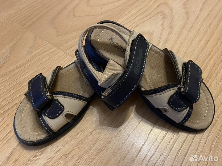 Сандалии на мальчика