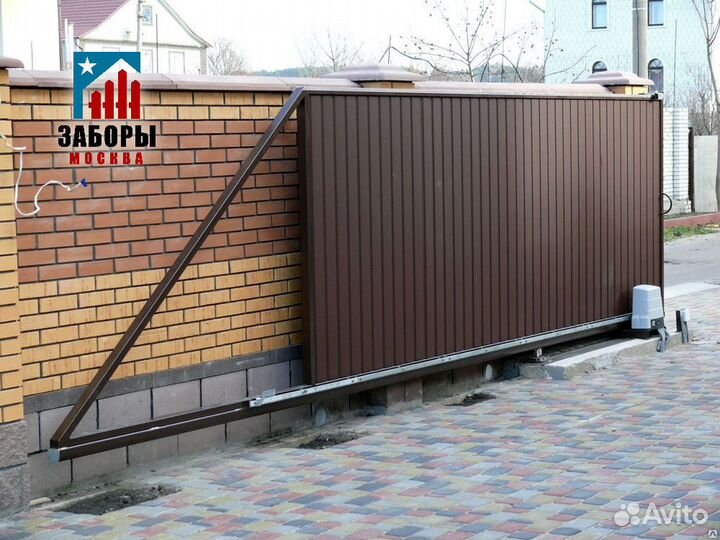 Откатные ворота с забором