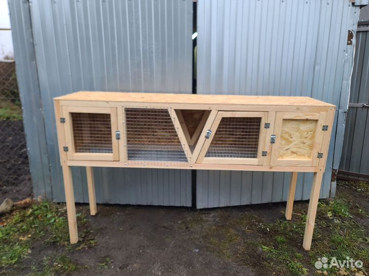 Клетка для кролика с высокими ножками