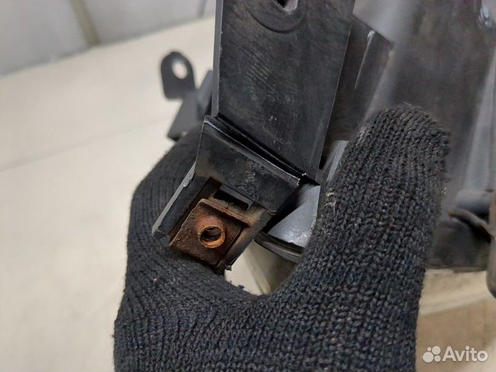 Фара (передняя) Toyota Corolla Verso, 2006