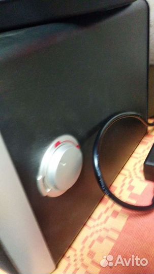 Монитор Philips 190 G с сабвуфером