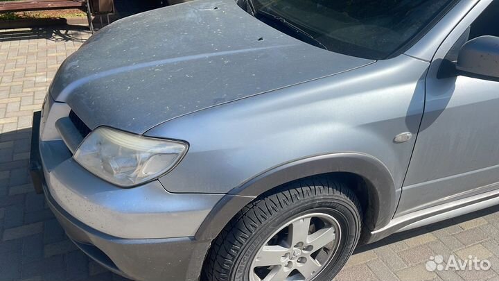 Mitsubishi Outlander 2.4 AT, 2006, 220 000 км