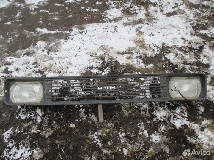 Фары на Москвич 2140