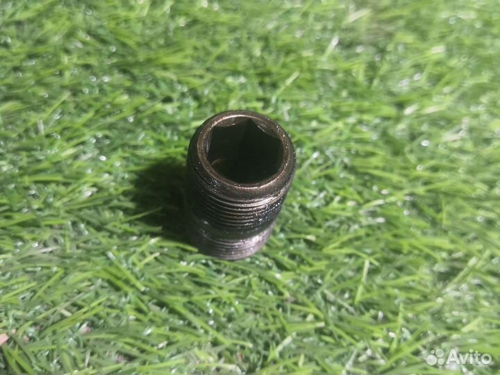 Резьба масляного фильтра Nissan x-trail T31