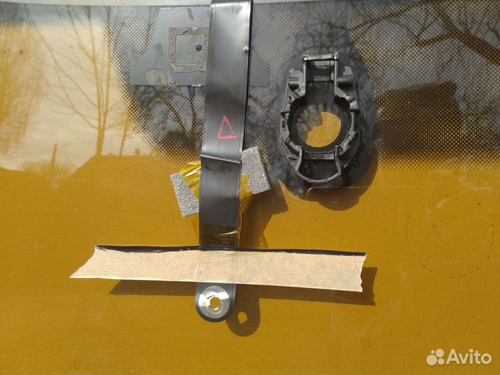 Лобовое стекло