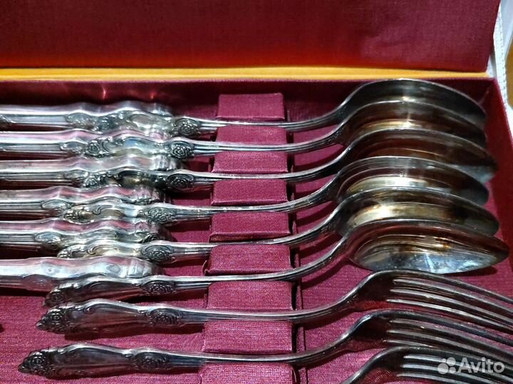Набор столовых приборов. бронь
