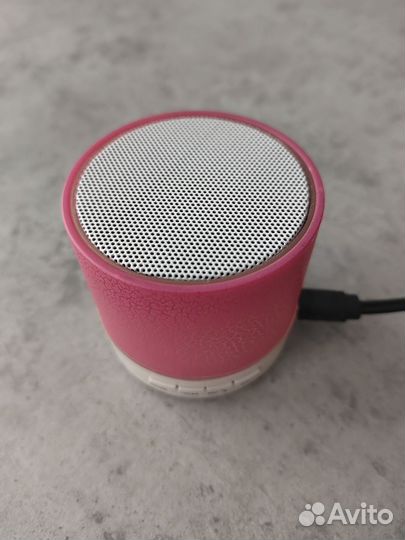 Портативная колонка bluetooth