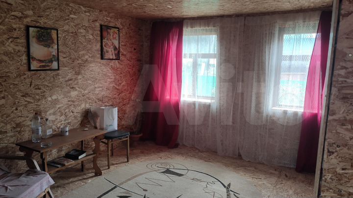 Дом 53,5 м² на участке 4 сот.