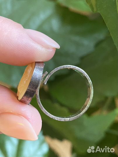 Старинное кольцо с камеей в серебре 835 пробы