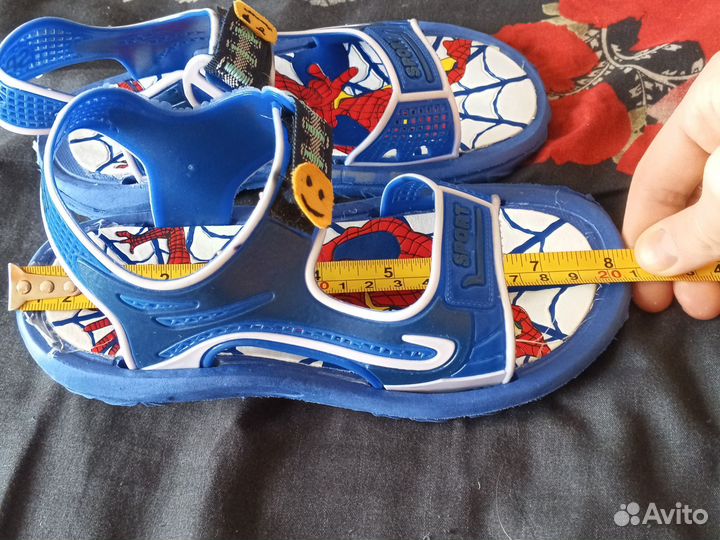 Сандалии