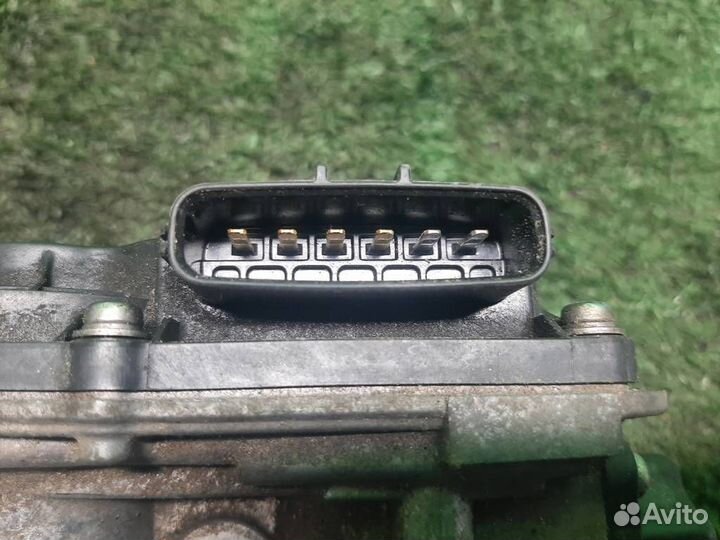 Дроссельная заслонка Honda Civic 4D (FD) 2006