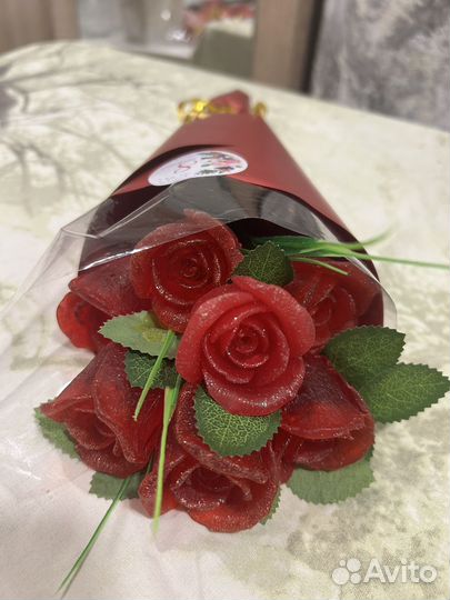 Подарок из мыла ручной работы