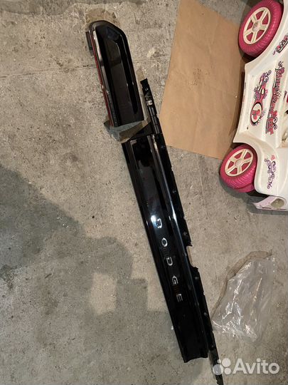 Задние фары dodge challenger