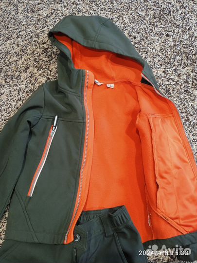 Костюм на флисе для мальчика 104