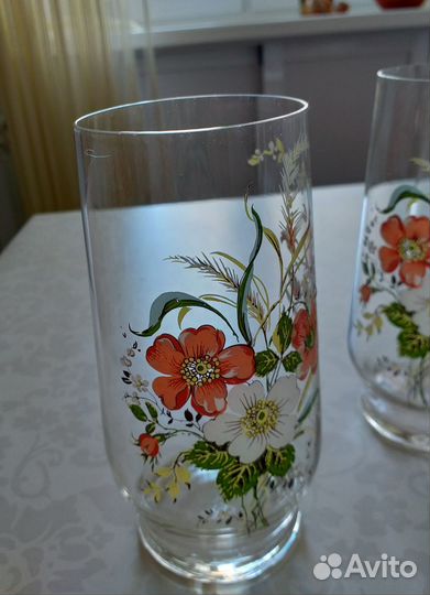 Стаканы из тонкого стекла