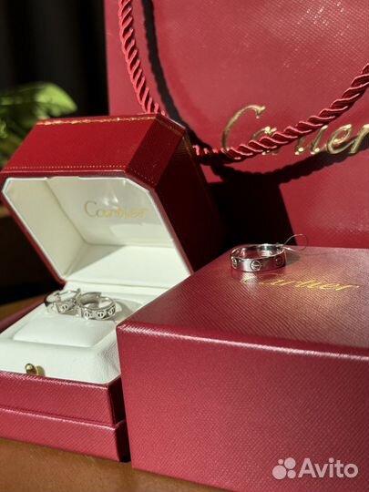 Серьги золотые Cartier