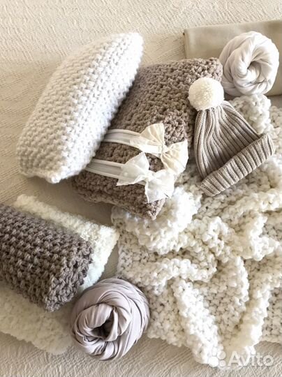 Вязаные пледы newborn (ручная работа )
